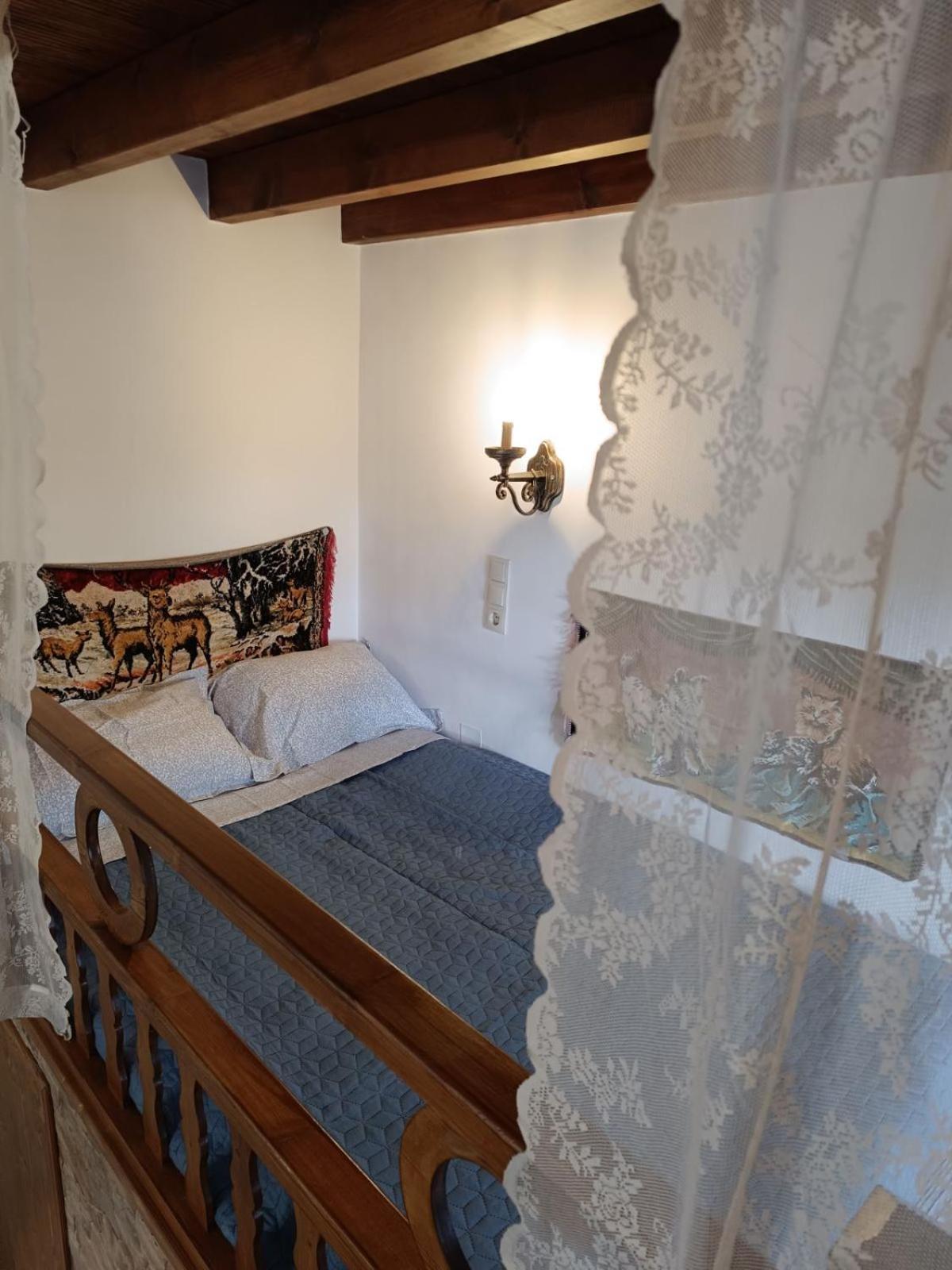 Queen's Traditional House * Archangelos (Rhodes)