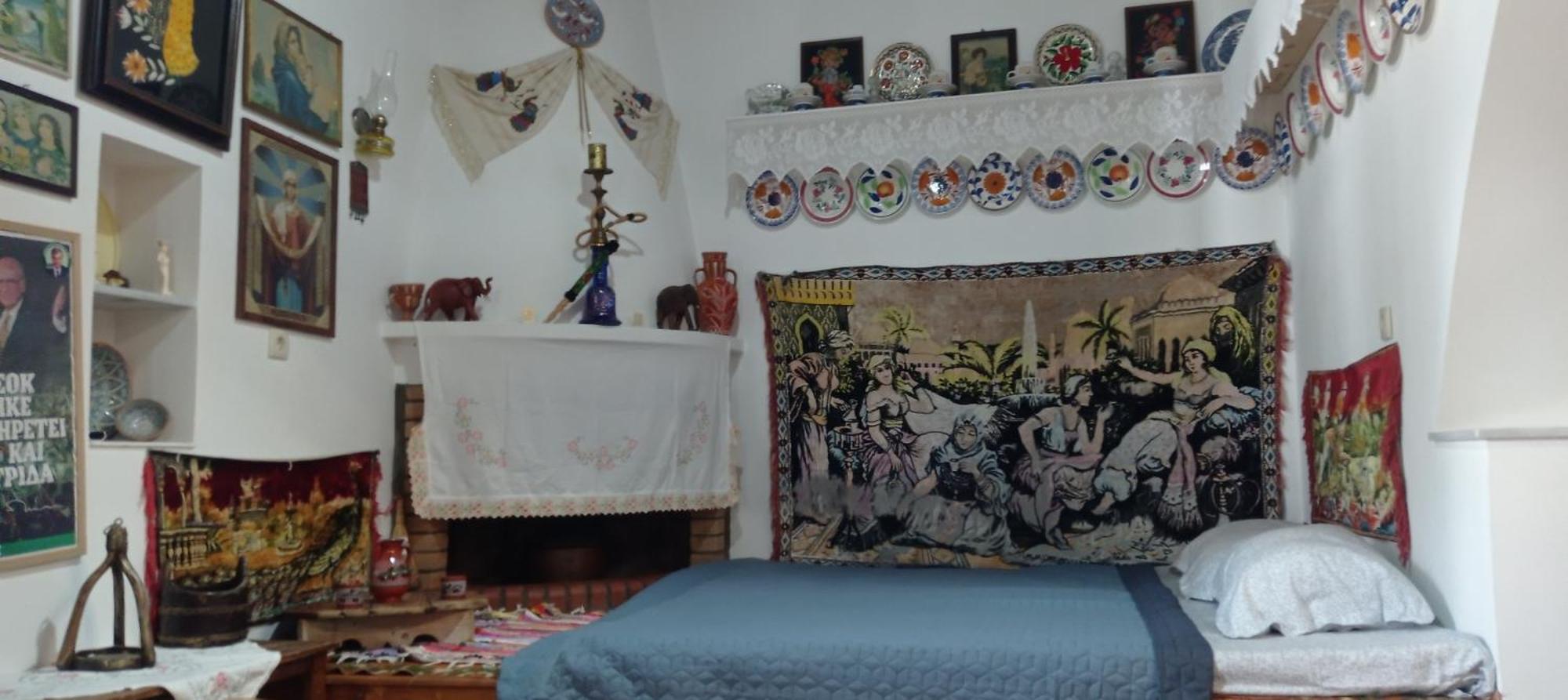 Queen's Traditional House * Archangelos (Rhodes)